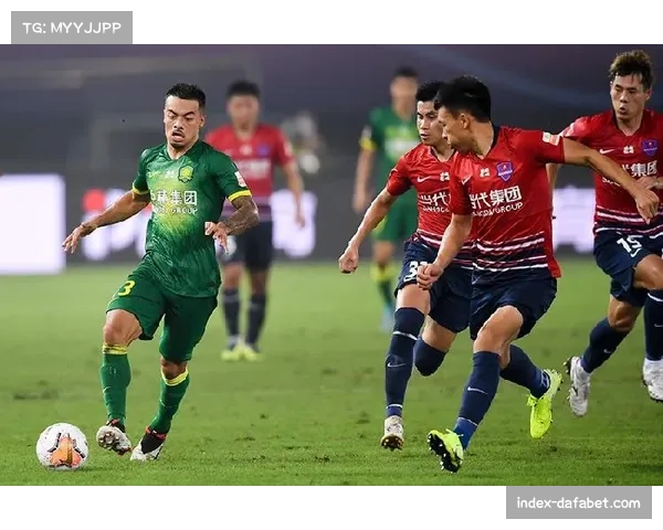 广州伯顿新援磨合度待提升 关键时刻处理球选择需优化